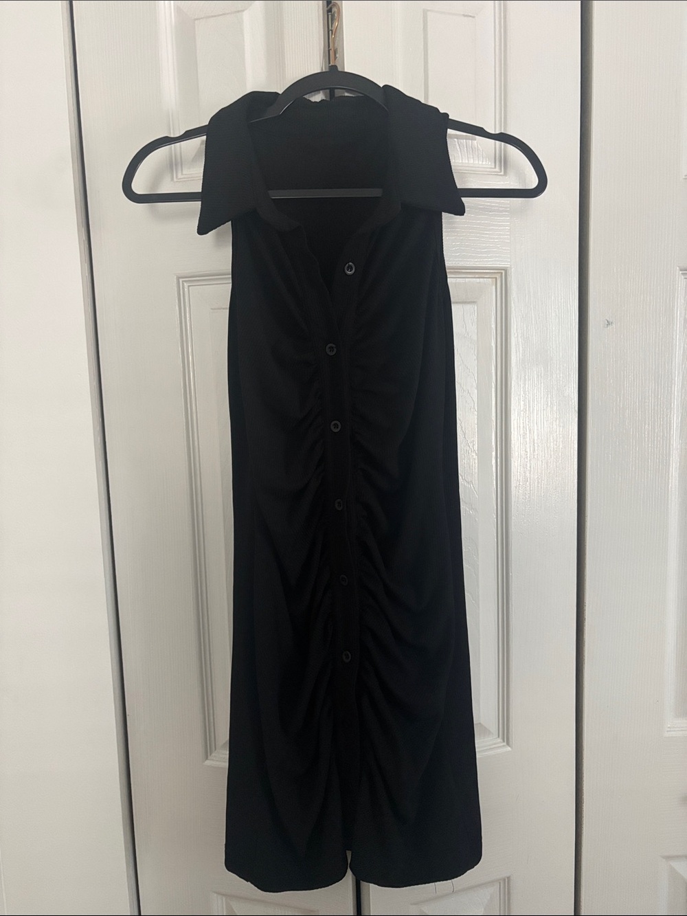 Black Sleeveless Ruched Button-Front Dress